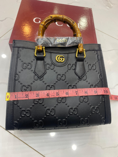GUCCI Bamboo Handle Official Handbag - Image 4