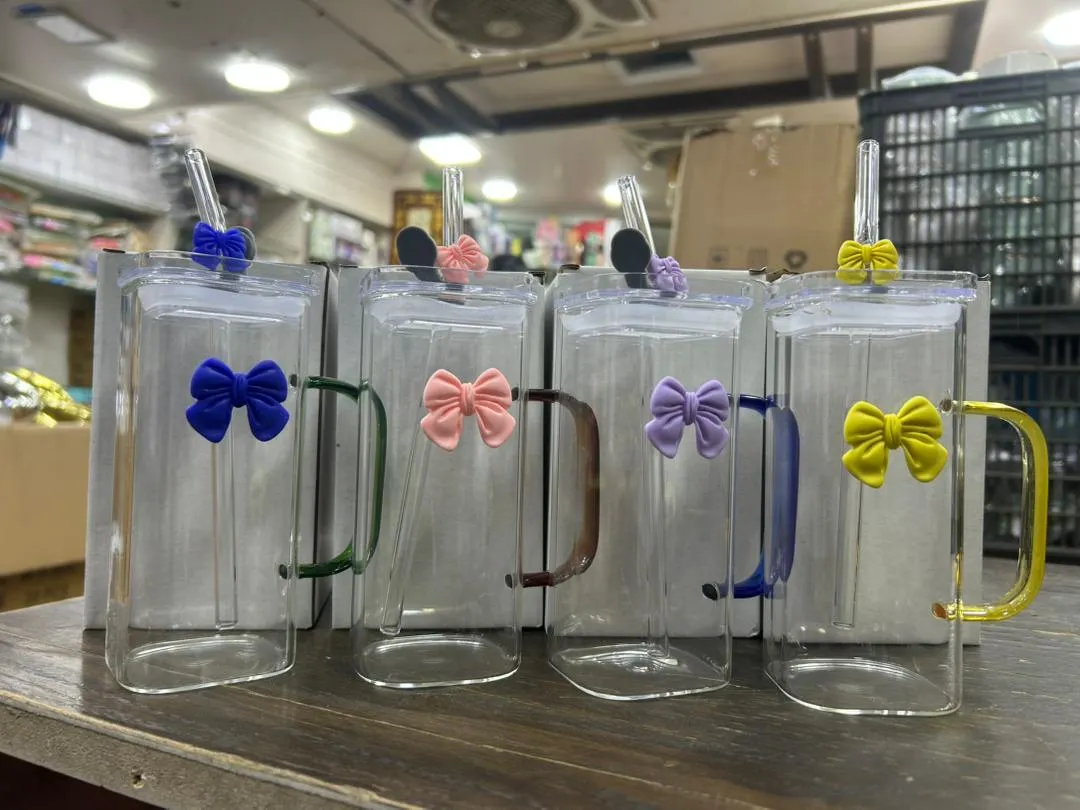 Cute Glass Cup With Lid and Bow