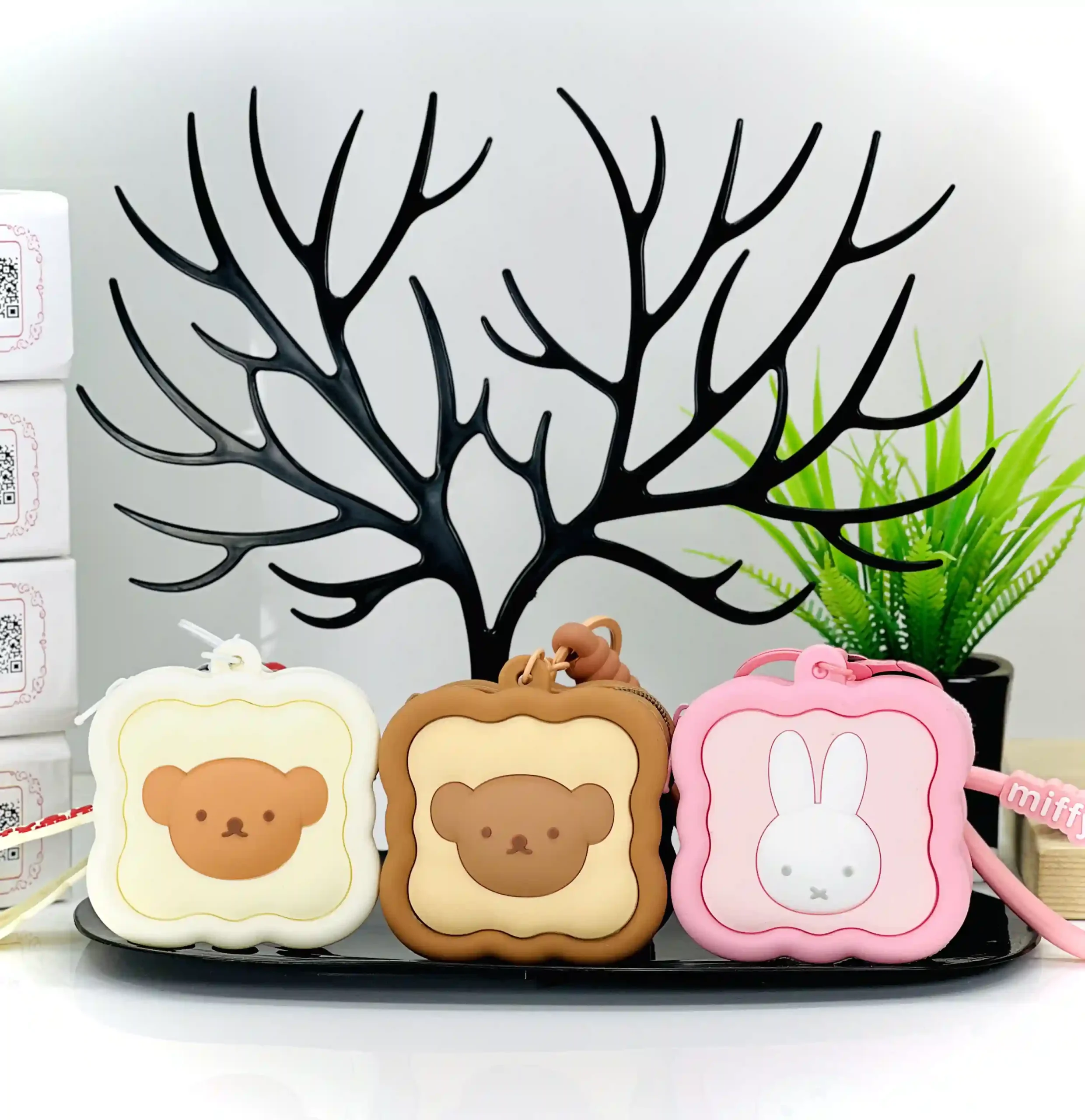 Cute Bread Toast Silicone Pouch & Keychain