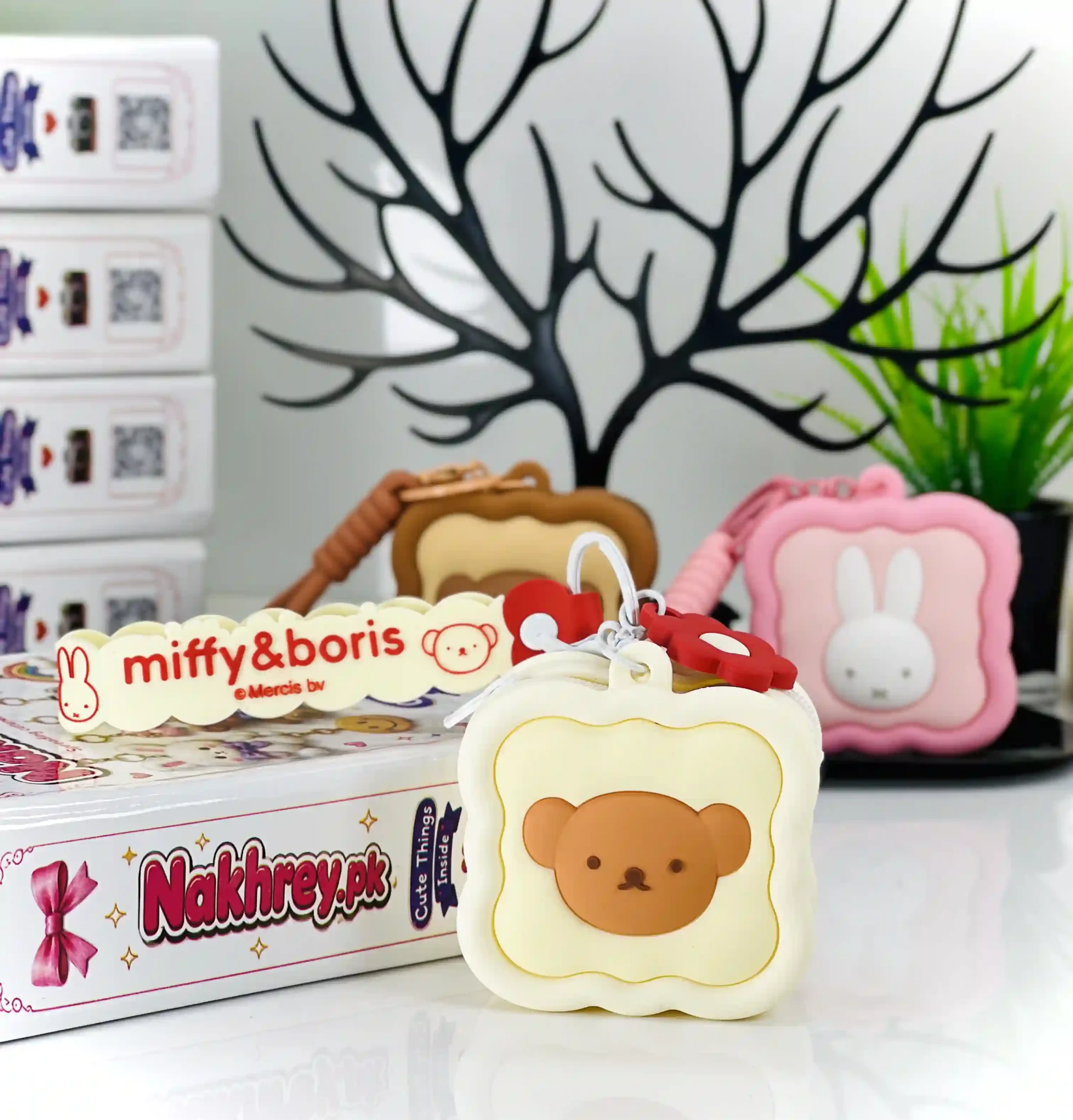 Cute Bread Toast Silicone Pouch & Keychain