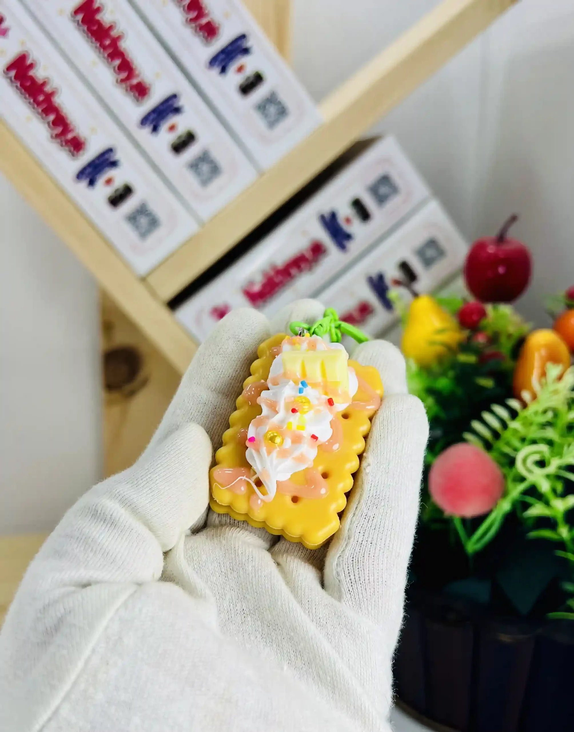 Cream Sandwich Biscuit Keychain